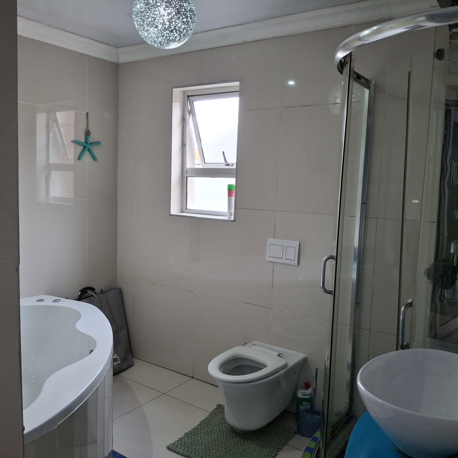 To Let 3 Bedroom Property for Rent in Vincent Eastern Cape